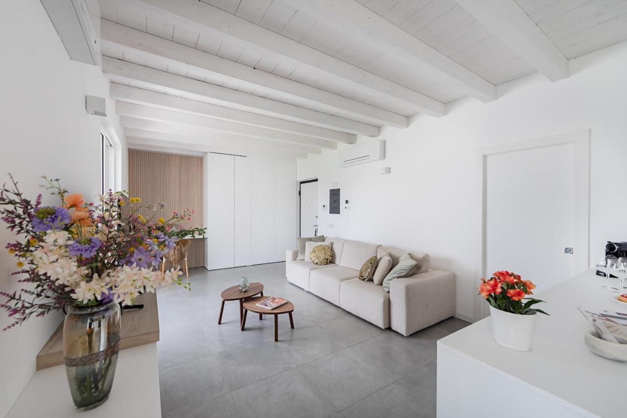 Apartament La Cittadella Pt-6 By Wonderful Italy Manerba del Garda Zewnętrze zdjęcie